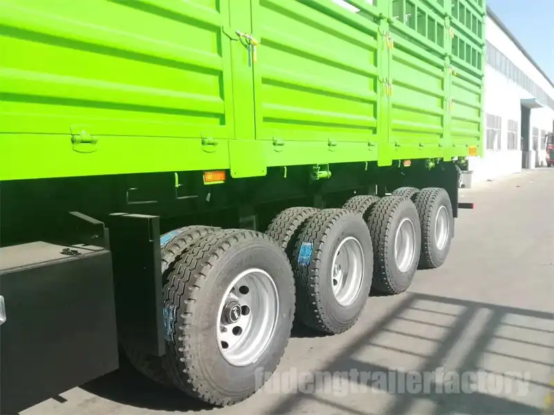 80Tons Bulk Cargo Semi Trailer03